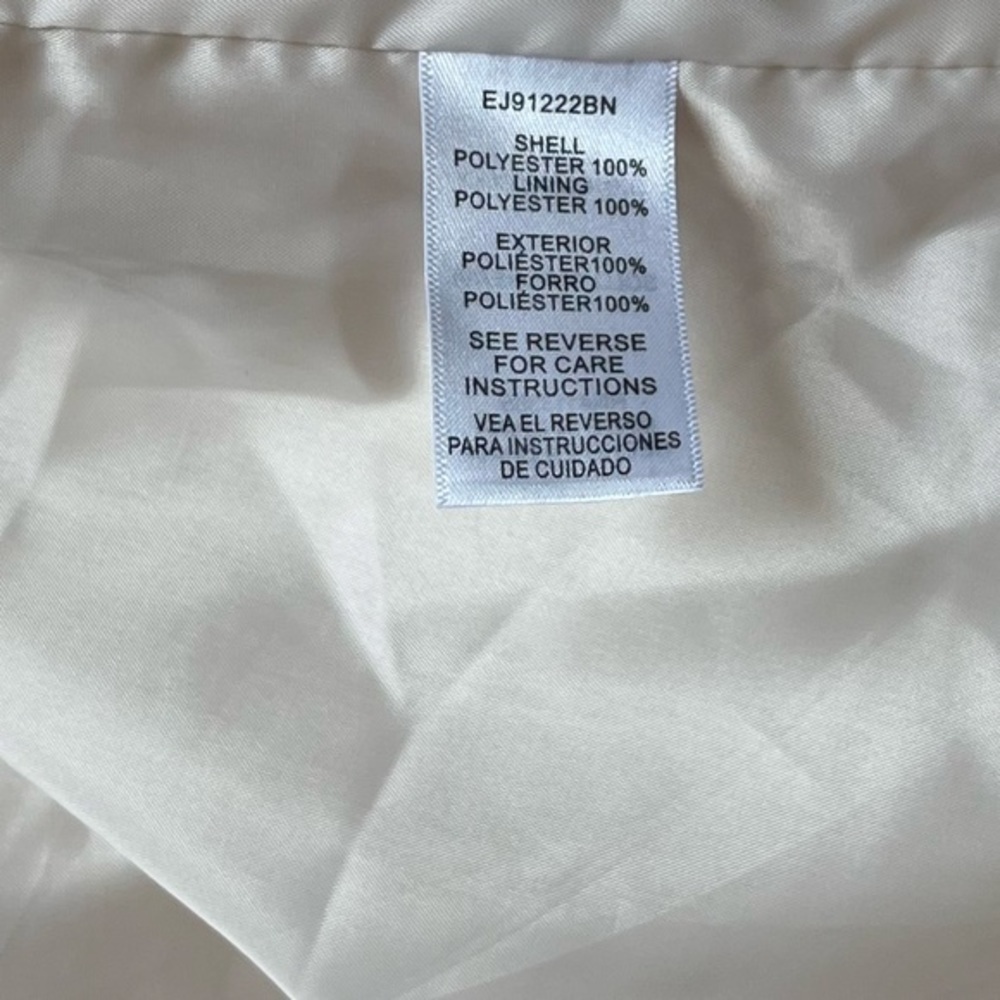 Em Creme fur coat size medium - Picture 6 of 9
